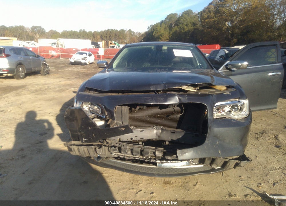 2018 CHRYSLER 300 LIMITED AWD VIN: 2C3CCAKGXJH257947