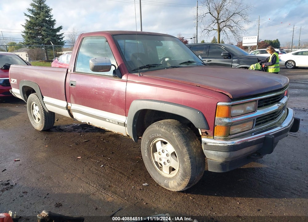 1994 CHEVROLET GMT-400 K1500 VIN: 1GCEK14K0RE235824