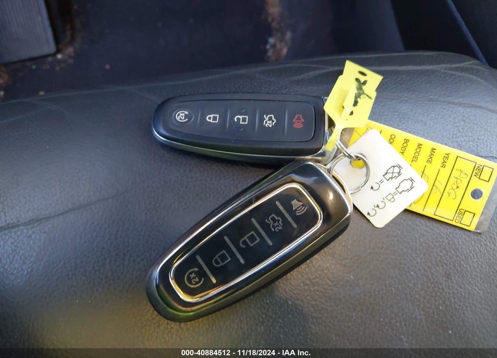 2016 FORD ESCAPE TITANIUM VIN: 1FMCU9J9XGUB85935