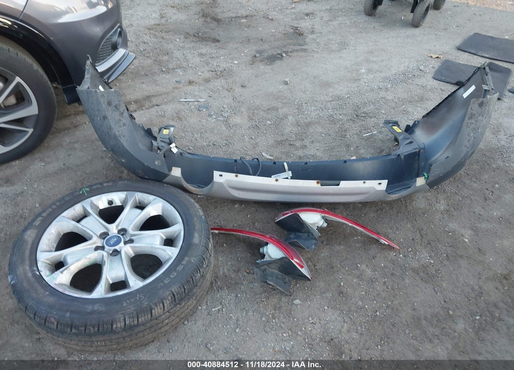 2016 FORD ESCAPE TITANIUM VIN: 1FMCU9J9XGUB85935