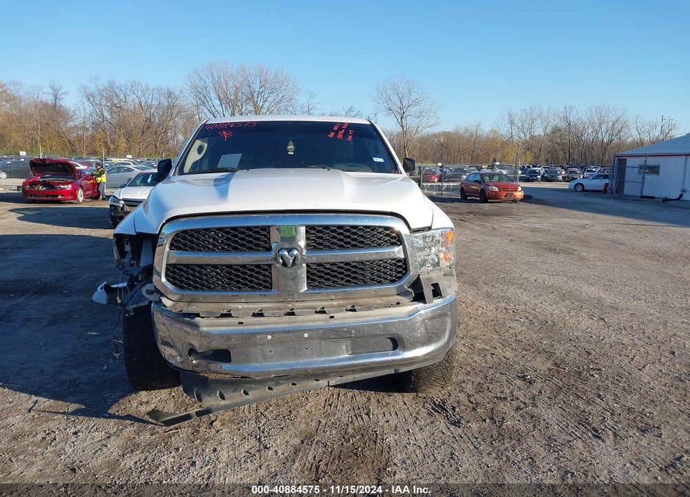 2019 RAM 1500 CLASSIC VIN: 1C6RR6TT3KS613086
