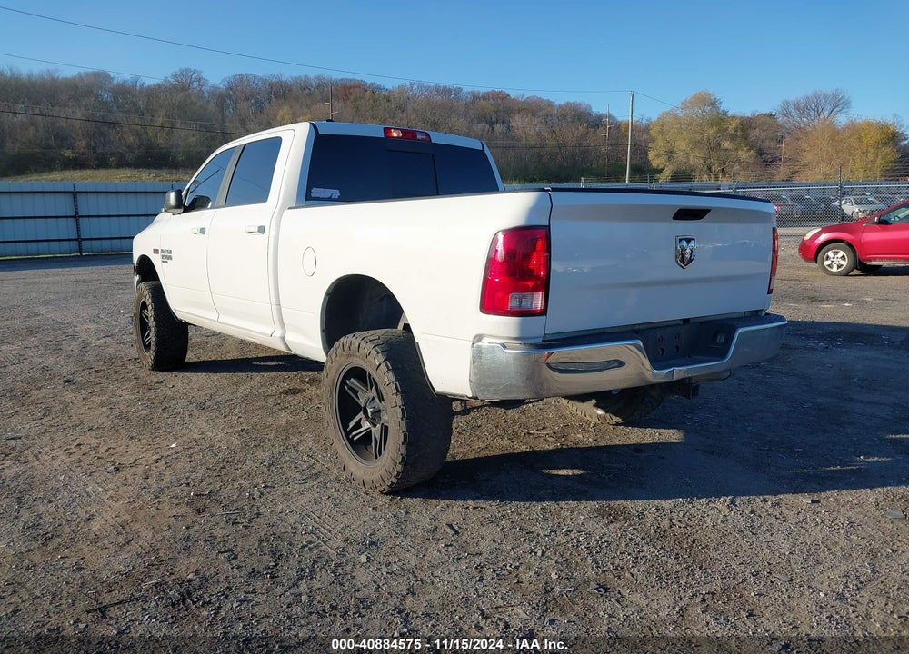 2019 RAM 1500 CLASSIC VIN: 1C6RR6TT3KS613086