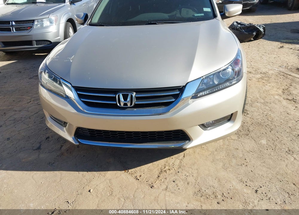 2015 HONDA ACCORD VIN: 1HGCR2F5XFA094569