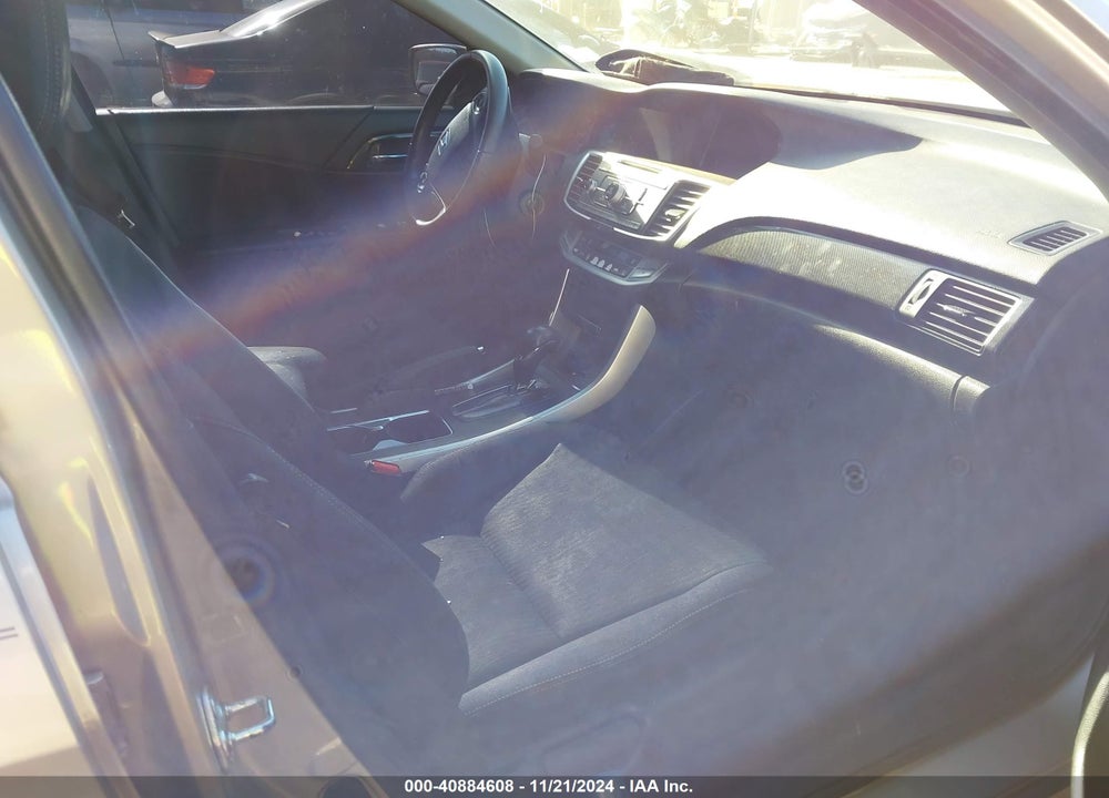 2015 HONDA ACCORD VIN: 1HGCR2F5XFA094569
