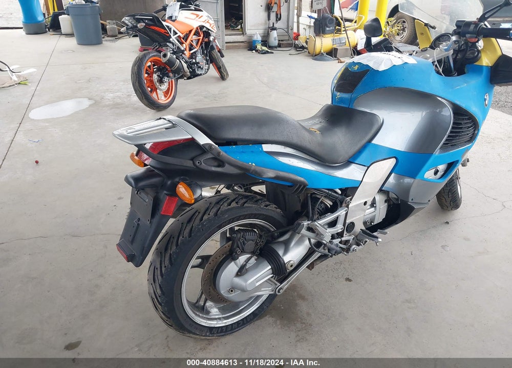 1998 BMW K1200 RS VIN: WB10554A4WZA50261