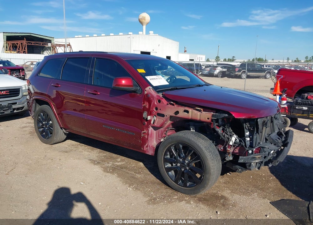 2017 GRAND JEEP  CHEROKEE ALTITUDE 4X2 VIN: 1C4RJEAG8HC826828