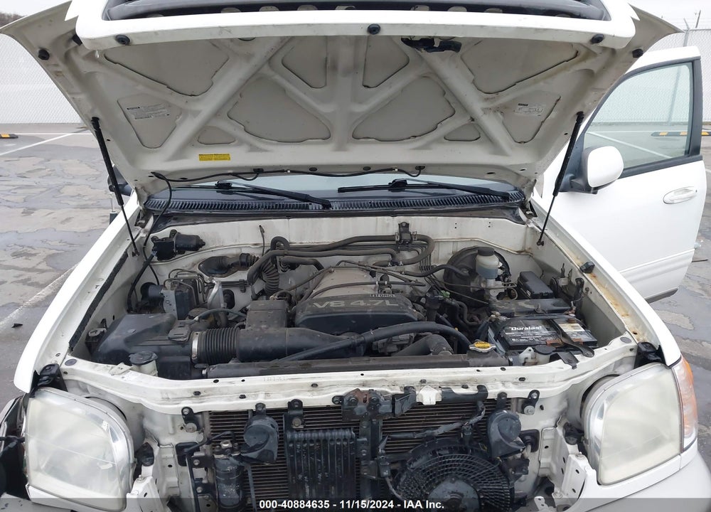 2002 TOYOTA SEQUOIA SR5 V8 VIN: 5TDBT44A62S102610