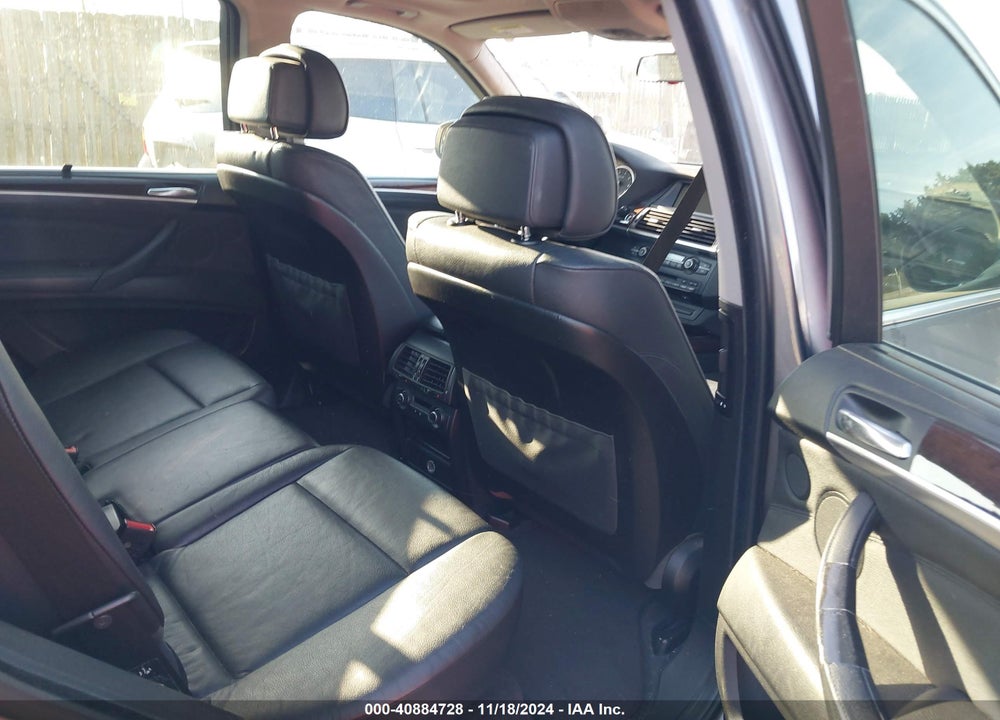 2009 BMW X5 XDRIVE48I VIN: 5UXFE83559L170981