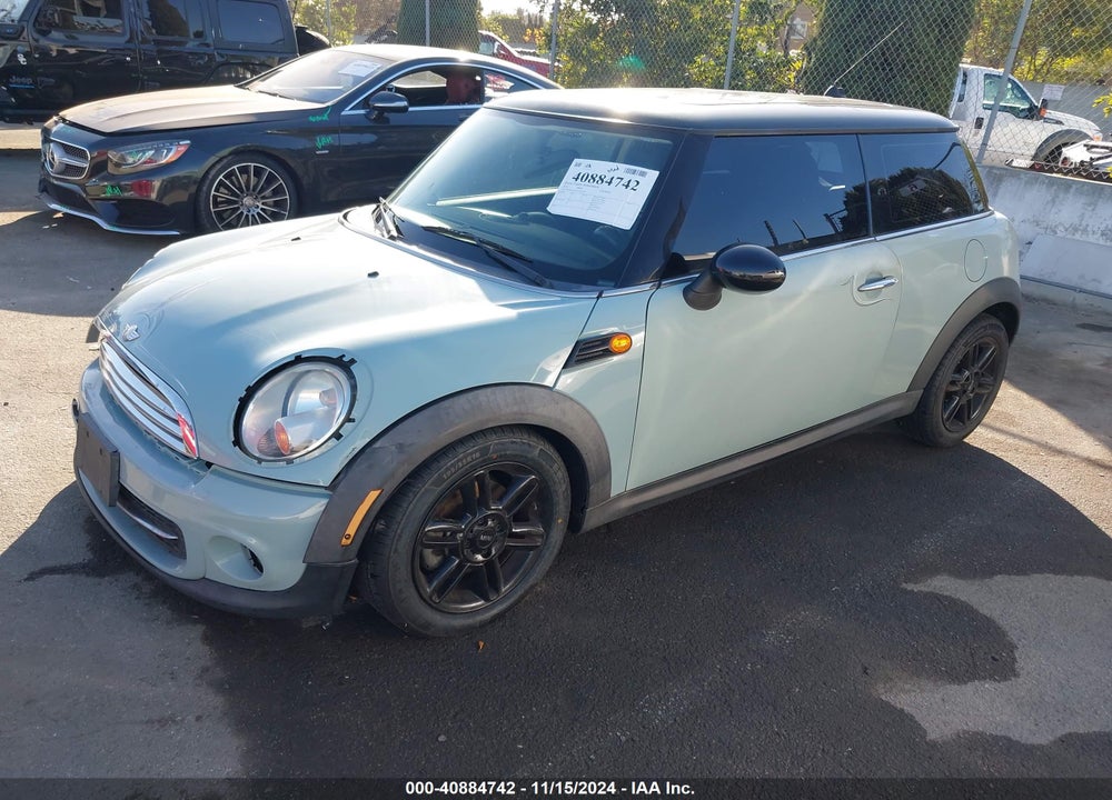 2012 MINI COOPER VIN: WMWSU3C51CT256749