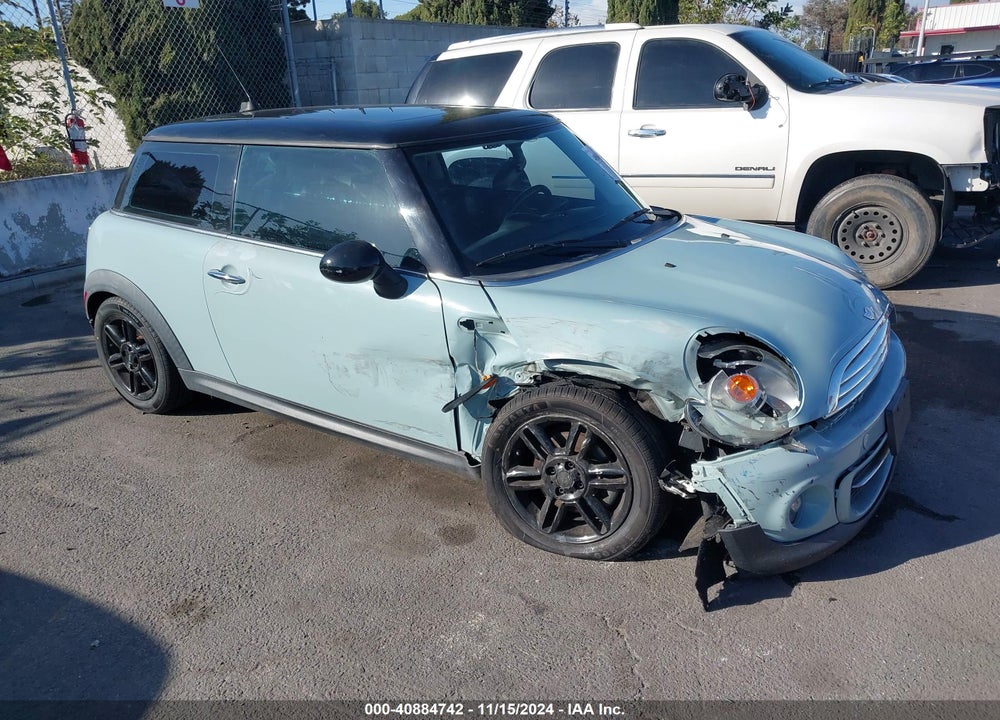 2012 MINI COOPER VIN: WMWSU3C51CT256749