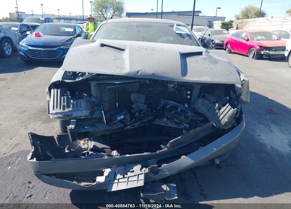 2019 DODGE CHALLENGER SXT VIN: 2C3CDZAG7KH670097