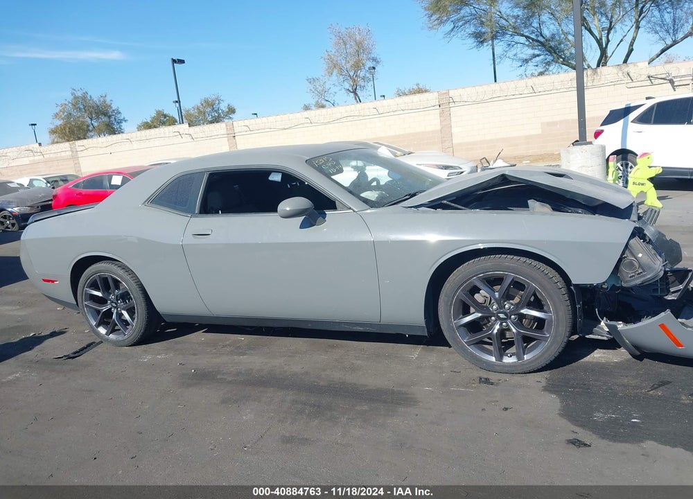 2019 DODGE CHALLENGER SXT VIN: 2C3CDZAG7KH670097