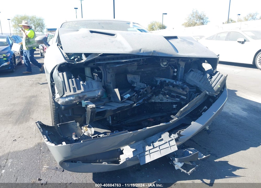 2019 DODGE CHALLENGER SXT VIN: 2C3CDZAG7KH670097