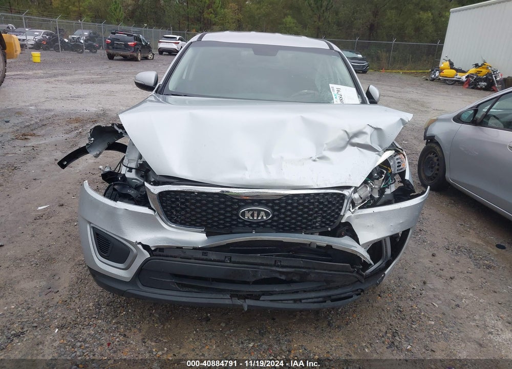 2017 KIA SORENTO 2.4L L VIN: 5XYPG4A37HG301557