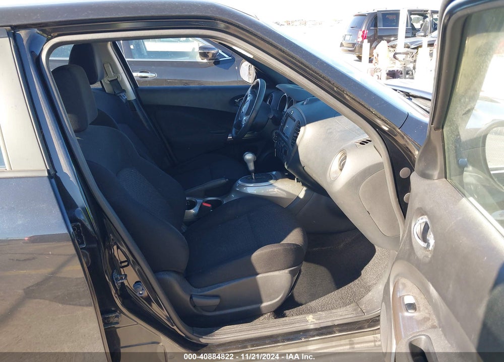2013 NISSAN JUKE S VIN: JN8AF5MV2DT224255