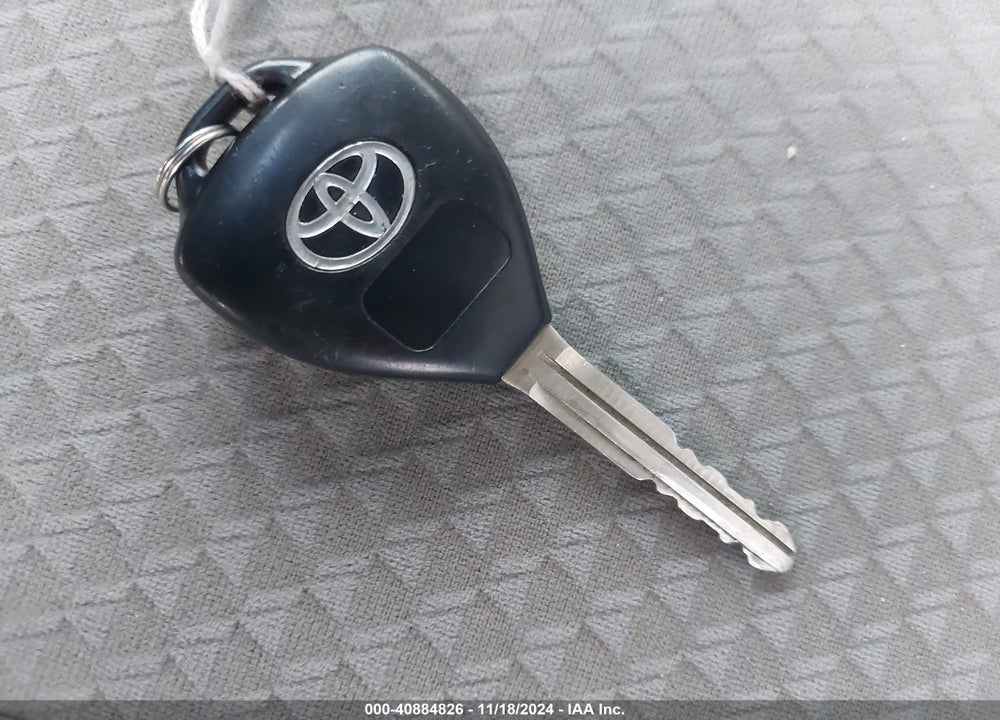 2007 TOYOTA CAMRY LE VIN: 4T1BE46K77U094306