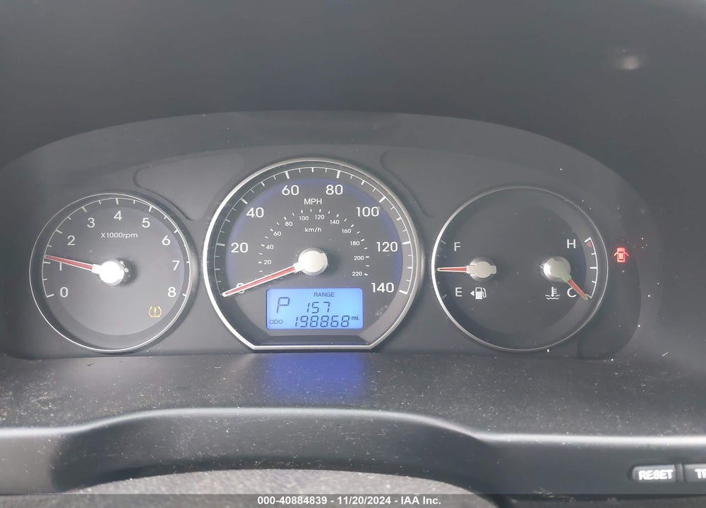 2010 HYUNDAI SANTA FE GLS VIN: 5NMSG3AB1AH391666