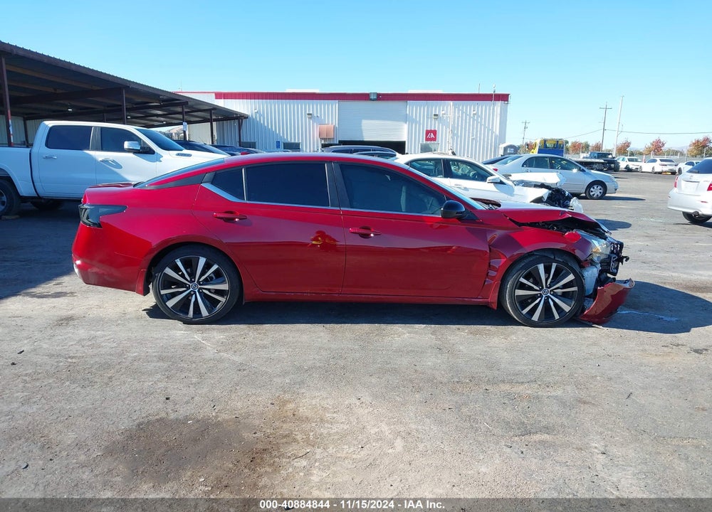 2022 NISSAN ALTIMA SR FWD VIN: 1N4BL4CV9NN360639