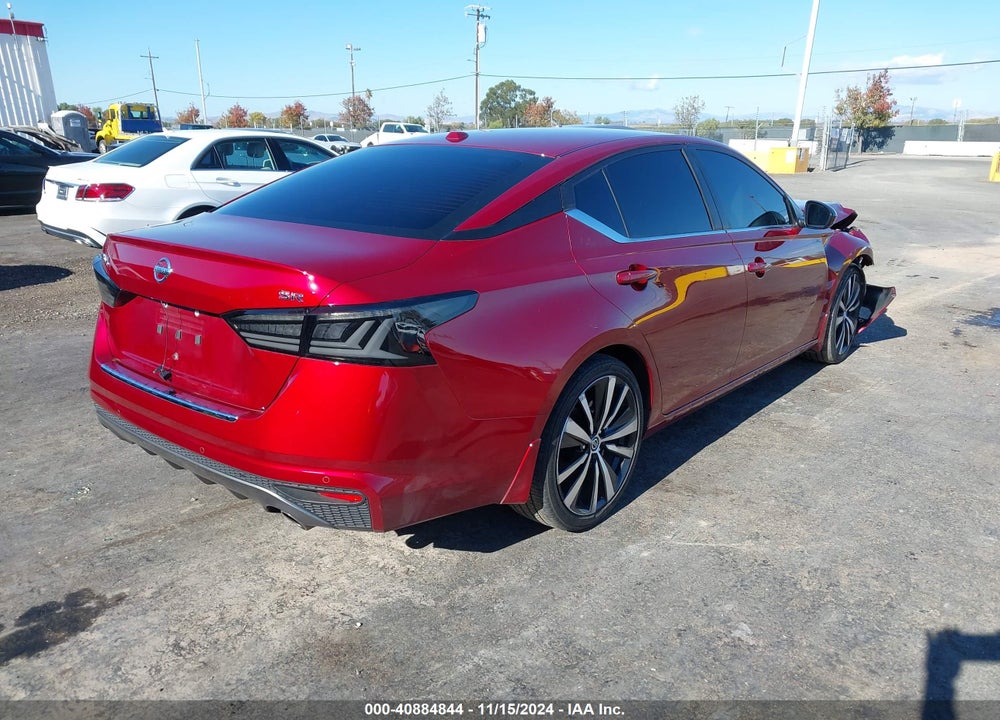 2022 NISSAN ALTIMA SR FWD VIN: 1N4BL4CV9NN360639