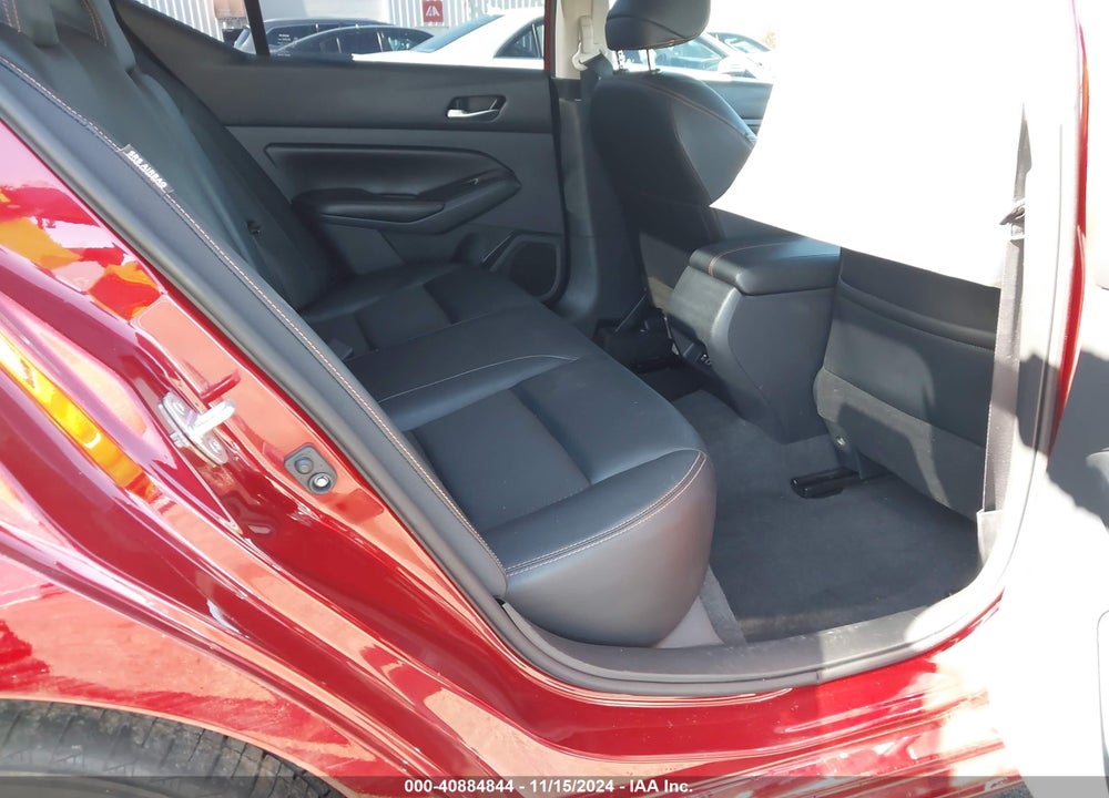 2022 NISSAN ALTIMA SR FWD VIN: 1N4BL4CV9NN360639