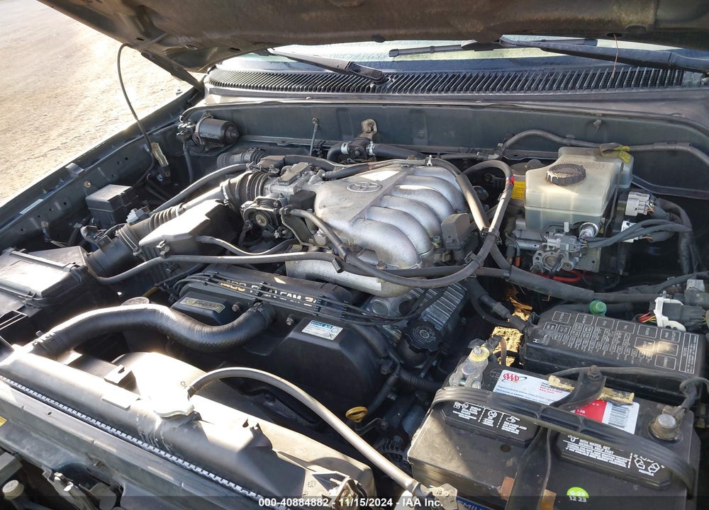 2002 TOYOTA 4RUNNER SR5 V6 VIN: JT3GN86RX20229751