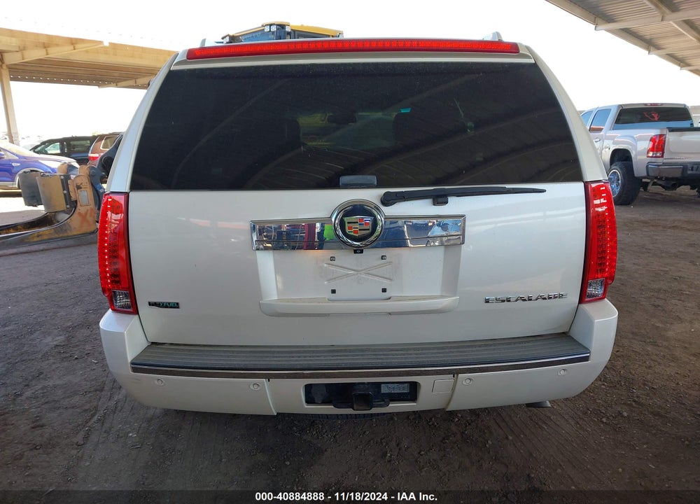 2011 CADILLAC ESCALADE STANDARD VIN: 1GYS4AEF1BR343103