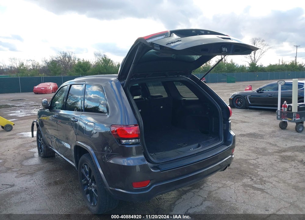 2018 JEEP GRAND CHEROKEE ALTITUDE 4X4 VIN: 1C4RJFAG4JC223029