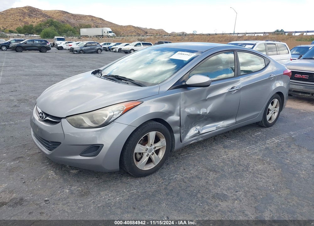 2013 HYUNDAI ELANTRA GLS VIN: KMHDH4AE2DU812633