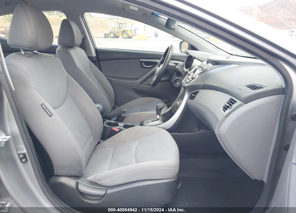 2013 HYUNDAI ELANTRA GLS VIN: KMHDH4AE2DU812633