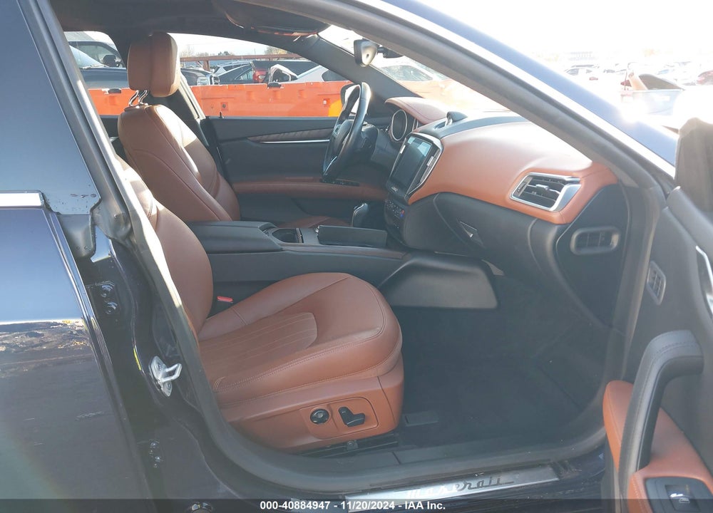 2018 MASERATI GHIBLI VIN: ZAM57XSA5J1284796