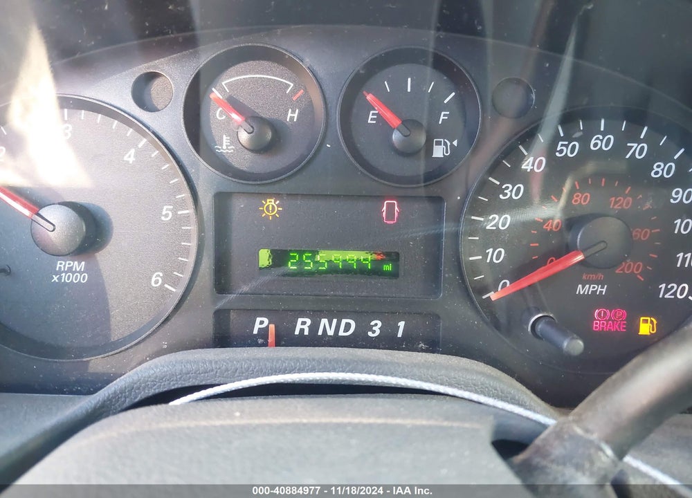 2005 FORD FREESTAR SE VIN: 2FMZA516X5BA52290
