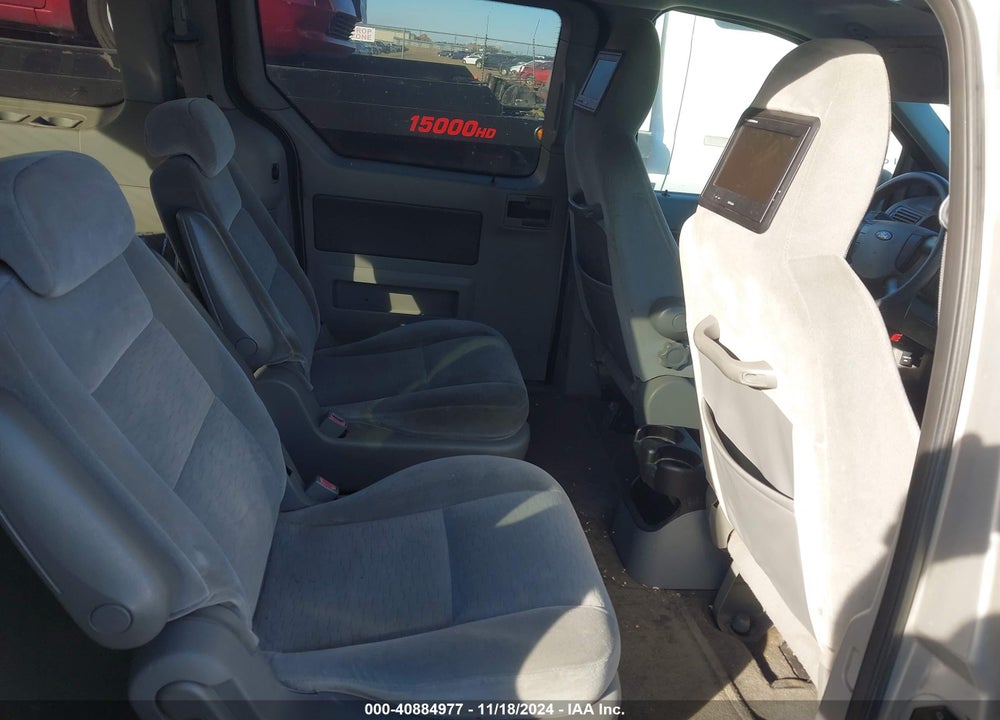 2005 FORD FREESTAR SE VIN: 2FMZA516X5BA52290