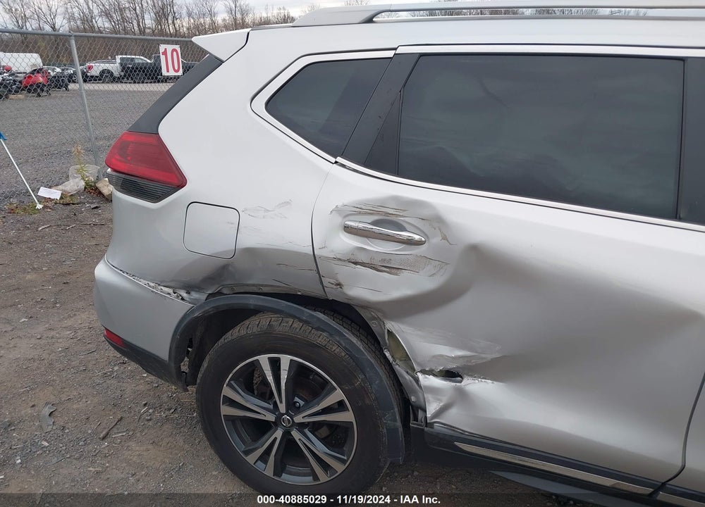 2018 NISSAN ROGUE SL VIN: 5N1AT2MVXJC794532