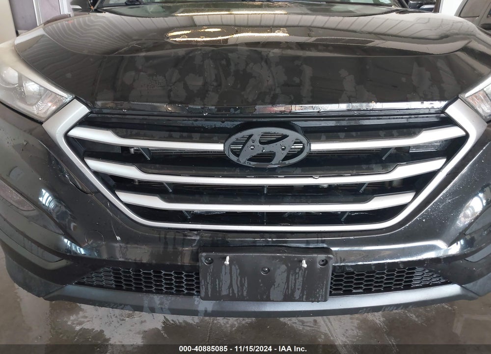 2017 HYUNDAI TUCSON SE PLUS VIN: KM8J3CA41HU463716