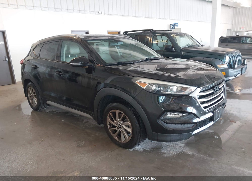 2017 HYUNDAI TUCSON SE PLUS VIN: KM8J3CA41HU463716