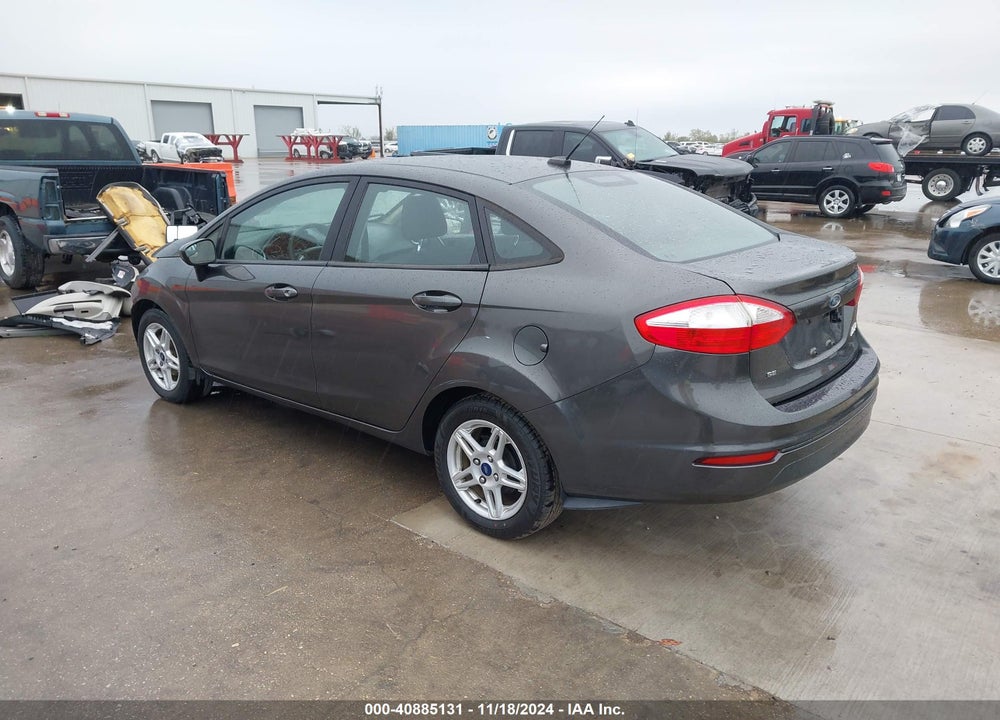 2018 FORD FIESTA VIN: 3FADP4BJ4JM117630