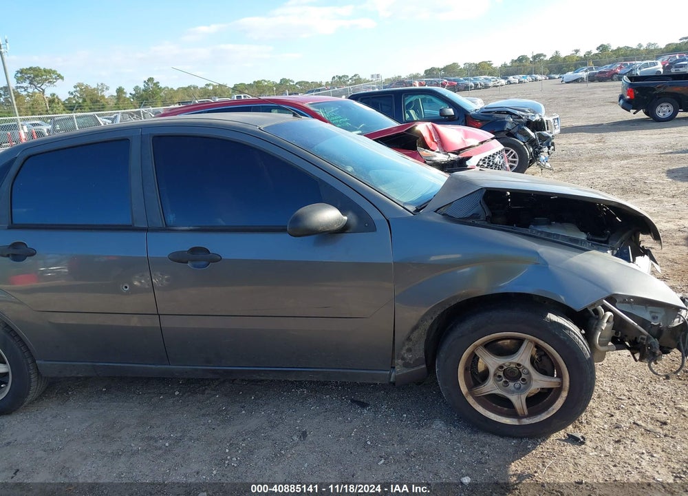 2005 FORD FOCUS ZX4 VIN: 1FAFP34N15W313470
