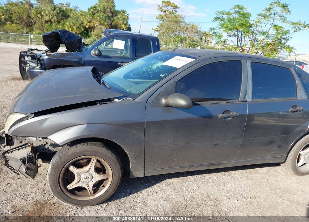 2005 FORD FOCUS ZX4 VIN: 1FAFP34N15W313470