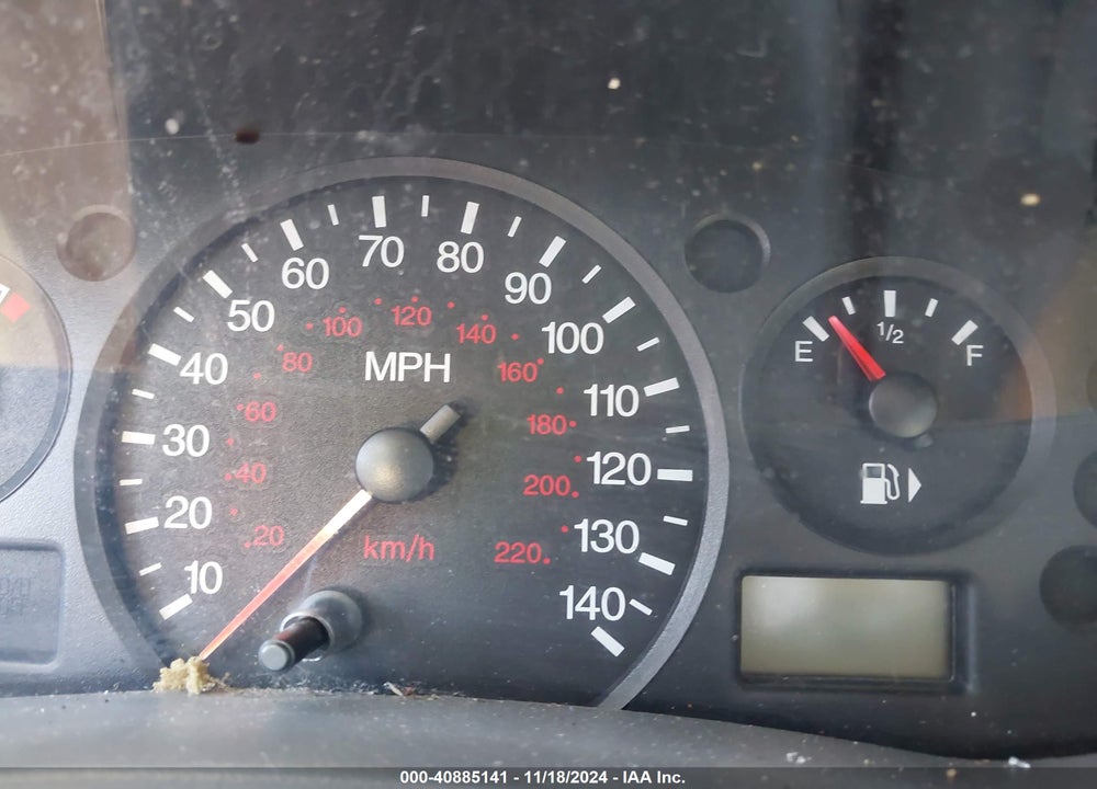 2005 FORD FOCUS ZX4 VIN: 1FAFP34N15W313470