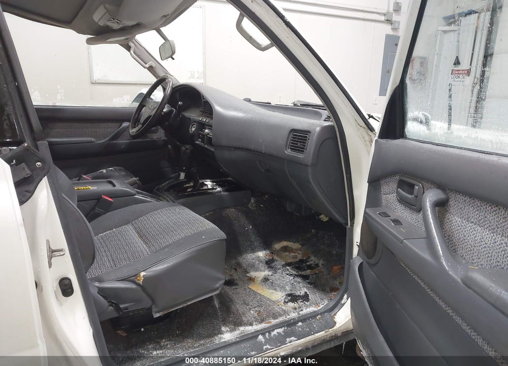 1992 TOYOTA LAND CRUISER FJ80 VIN: JT3FJ80W7N0051498