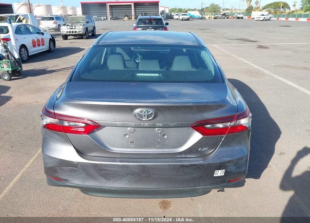 2022 TOYOTA CAMRY LE VIN: 4T1C11AK8NU640520