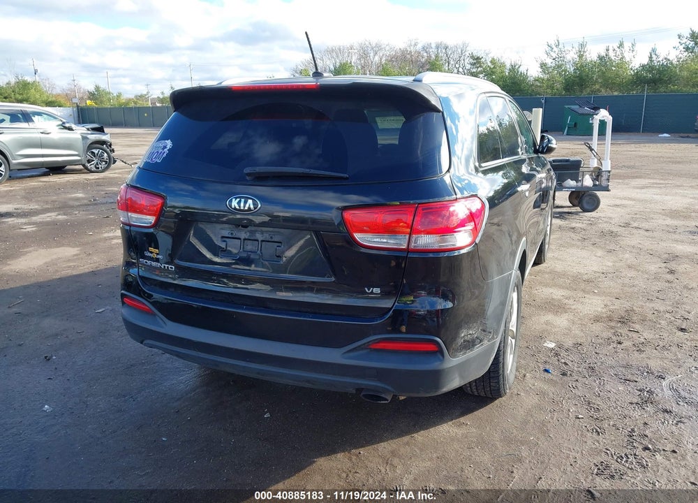 2016 KIA SORENTO 3.3L LX VIN: 5XYPG4A53GG082970