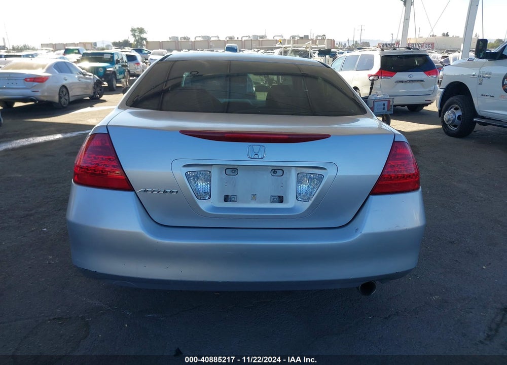 2007 HONDA ACCORD 2.4 LX VIN: JHMCM56417C022430