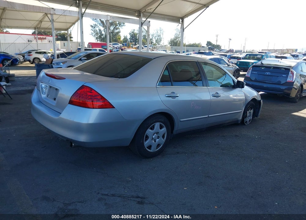 2007 HONDA ACCORD 2.4 LX VIN: JHMCM56417C022430