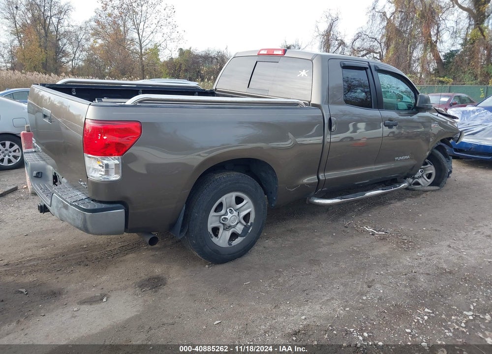 2011 TOYOTA TUNDRA GRADE 5.7L V8 VIN: 5TFUY5F15BX206304