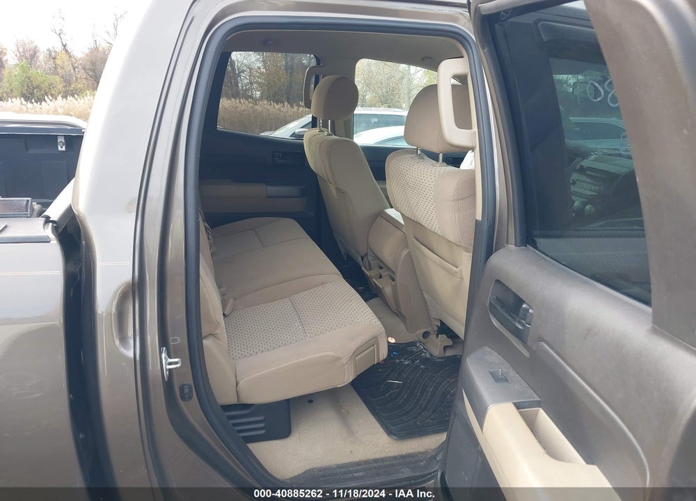 2011 TOYOTA TUNDRA GRADE 5.7L V8 VIN: 5TFUY5F15BX206304