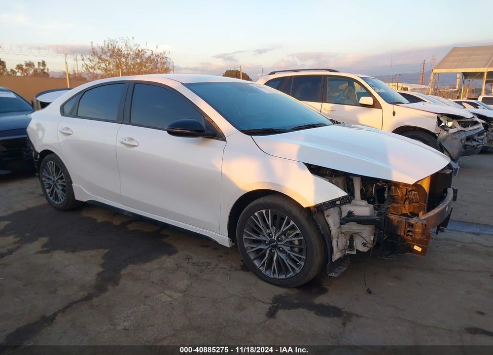 2023 KIA FORTE GT LINE VIN: 3KPF54AD9PE588292