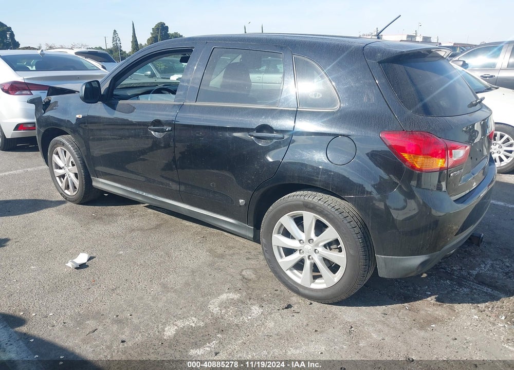 2015 MITSUBISHI OUTLANDER SPORT ES VIN: 4A4AP3AU7FE014081