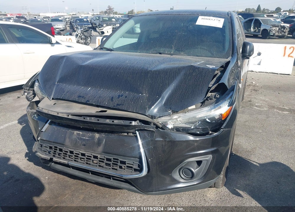 2015 MITSUBISHI OUTLANDER SPORT ES VIN: 4A4AP3AU7FE014081