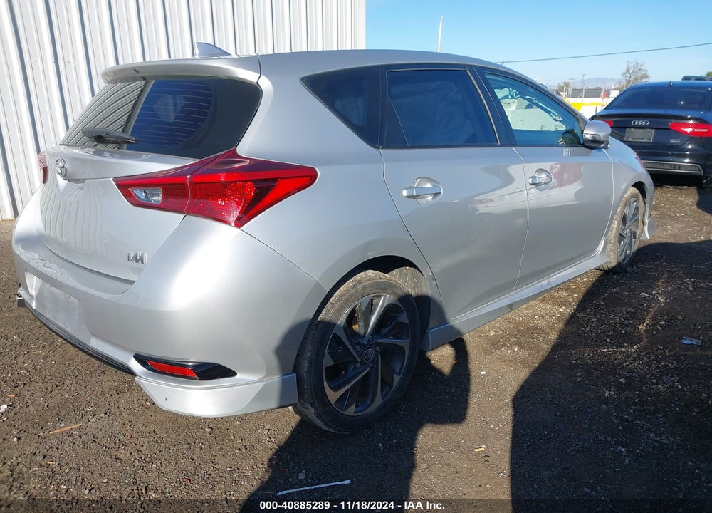 2018 TOYOTA COROLLA IM VIN: JTNKARJEXJJ573094